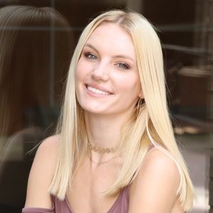 Meet your Posher, Meagan